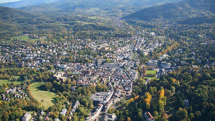 Am Rand  des Schwarzwaldes liegt Baden-Baden, wie Bad Kissingen eine "Great Spa Town of Europe".