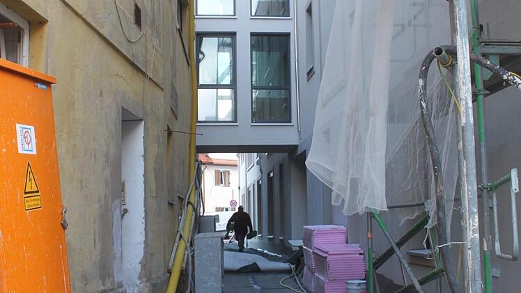 Der Weg verläuft mitten durch das Brauhaus-Areal. Foto: R. Heck