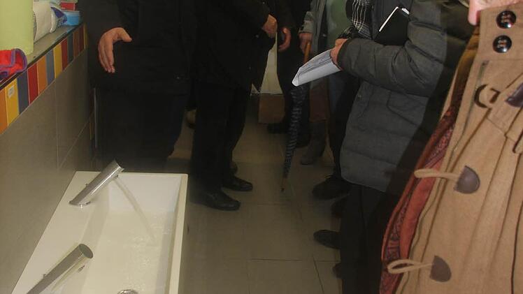 Die Waschräume erinnern an die Zwerge von Schneewittchen.