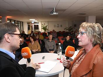 OB-Kandidatin Dagmar Keis-Lechner (Grüne) stand beim Wahltalk am Abend BR-Redaktionsleiter Alexander Müller Rede und Antwort.Barbara Herbst