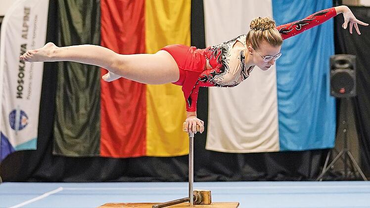 Karina Hoffmann zeigte eine ausdrucksstarke Choreografie.
