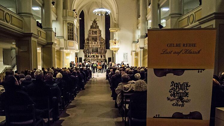 Impressionen vom Weihnachtskonzert mit dem Collegium Musicum Coburg in der MorizkircheFoto: Jochen Berger