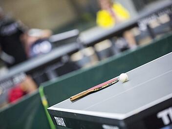Während mehr Volleyball-Teams als üblich aufsteigen dürfen und kaum jemand absteigen muss, ist es im Tischtennis streng: Wer aufgrund weniger absolvierter Partien leer ausgeht, hat Pech. Foto: René Ruprecht