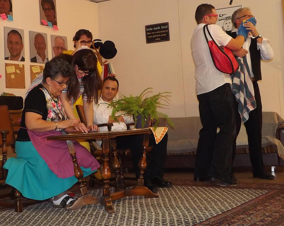 07.11.2016 Theatergruppe Gerach spielt >Die Nacht der Nächte!<