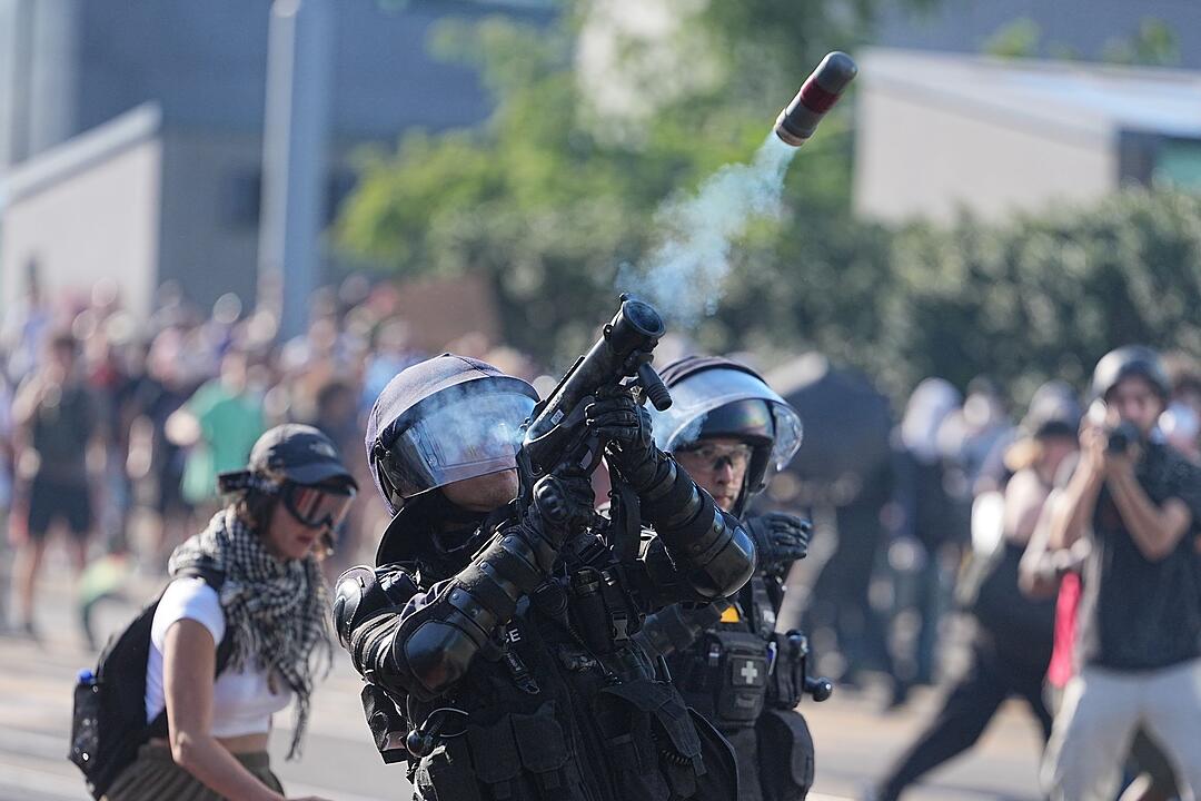 G7 Demonstrationen