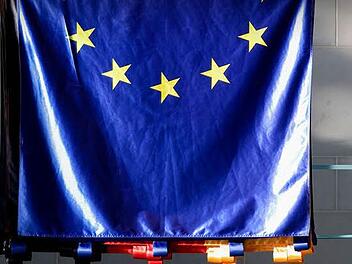 Schicksalstage für Europa: Der anstehende Wahlsonntag in Österreich und Italien schürt bei der EU die Furcht vor neuem Unheil. Foto: Kay Nietfeld/dpa