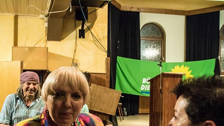 Impressionen vom Wahlkampfauftritt von Claudia Roth beim Kreisverband Coburg-Stadt der GrünenFoto: Jochen Berger