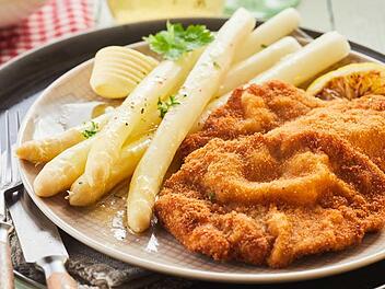 schnitzel_spargel.jpg