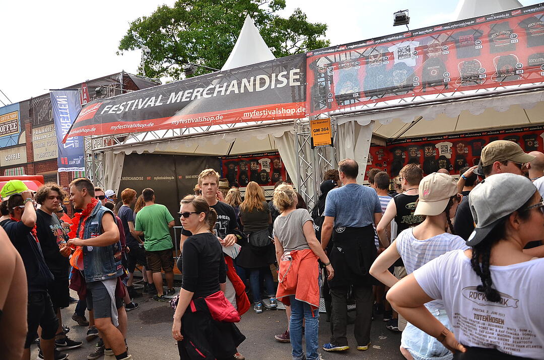 Merch und Bandshirts: Shoppen bei RIP