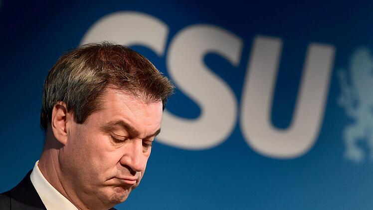 Markus Söder hat sicherlich verloren. Aber gibt es nach der Landtagswahl in Bayern überhaupt einen Sieger?  Foto: Peter Kneffel/dpa
