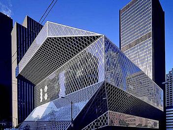 Die Zentralbibliothek in Seattle. Für die Fertigung der Teile waren sieben Programmierer ein Jahr beschäftigt.