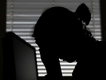 Depressionen und Burnout sind eine Hauptursache von Krankschreibungen und von Berufsunfähigkeit.