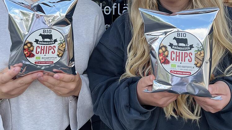 Die Etiketten f&uuml;r die Chipspackungen hat Hanna Schmitt selbst entworfen.