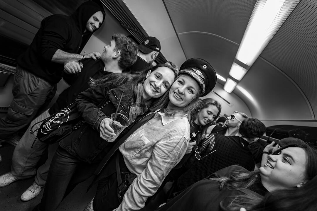 Die beste Party im Zug!