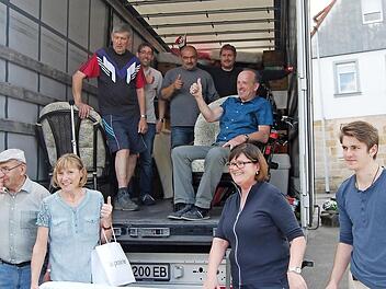 Die Kersbacher packten entschlossen mit an.  Foto: Gerhard Hoch