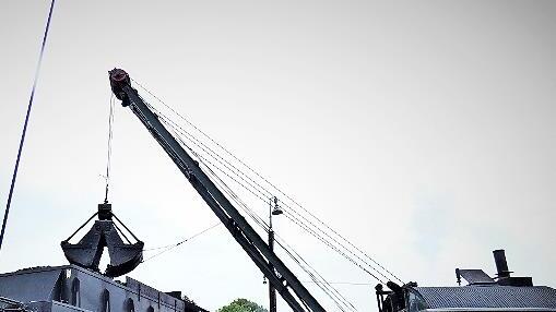 Auch der Dampfkran von 1927 wird vorgeführt.