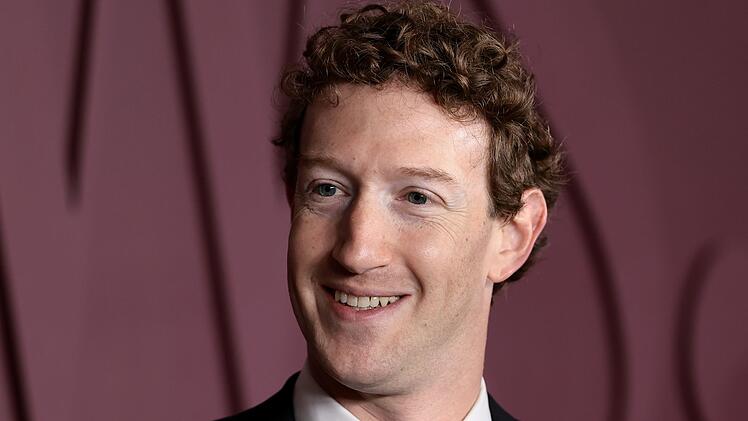 Als Chef von Meta verf&uuml;gt Mark Zuckerberg &uuml;ber eine Menge Einfluss - und das weltweit.