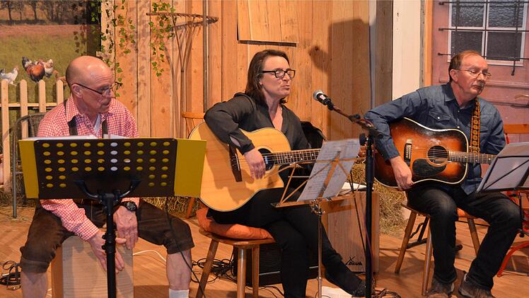 Die  "Ranch Boy's" aus Winkels, bestehend aus Walter und Bianca Renninger und Martin Staab, nutzten ihre 15 Minuten-Chance.Peter Rauch