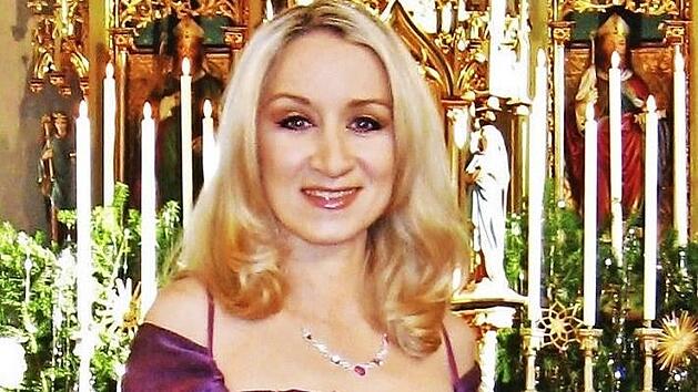 Erlesene Werke der Kirchenmusik und beliebte Volksweisen präsentiert Astrid Harzbecker in der Strössendorfer Kirche.  Foto: Bernd Kleinert