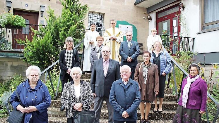 Für diese Männer und Frauen feierten bereits vor 75, 70 und 60 Jahren ihre Erstkommunion.