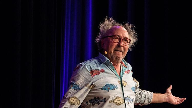 Mahner und Warner: Urban Priol stellte sein neues Programm "Im Fluss" in Coburg vor.Foto: Jochen Berger