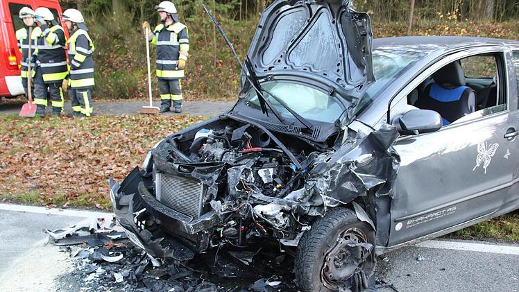 Auch der VW Polo hat nur noch Schrottwert.Michael Stelzner