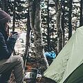 Für ein richtiges Camping-Abenteuer benötigt man die passende Ausrüstung. Foto: Free-Photos/pixabay.com.