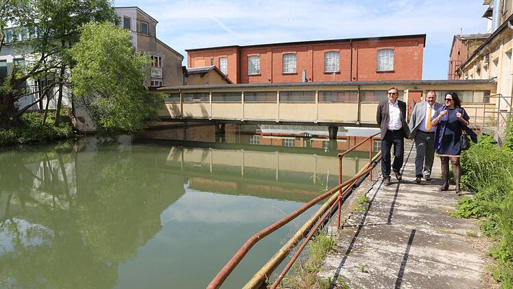 Der Canale Grande der Spinnerei bietet Naturidylle direkt vor den Wohnungen.