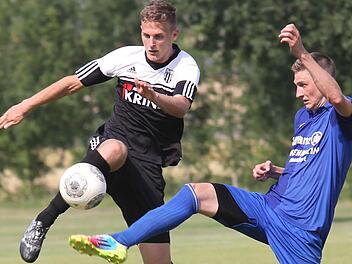 Aus Sand nach Forchheim: Innenverteidiger Dominic Leim (l.) schließt sich zur neuen Saison der SpVgg Jahn Forchheim an.  Foto: Archiv