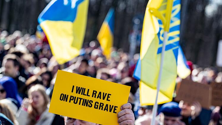 Zweiter Jahrestag Kriegsbeginn - Berlin