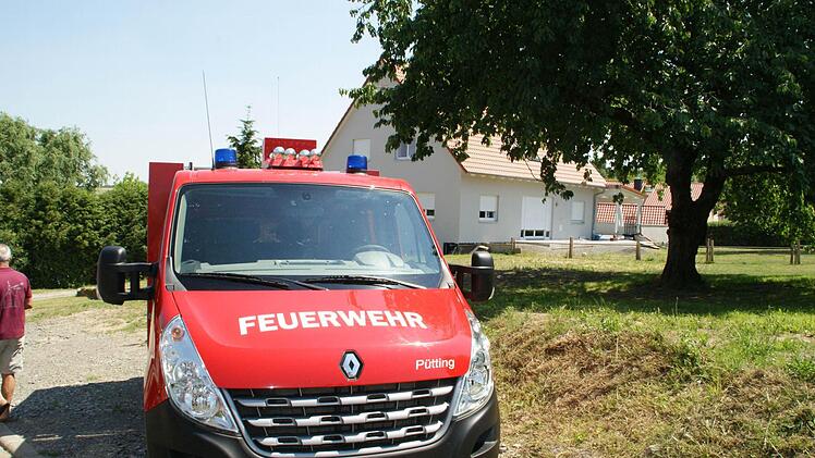 Wieder aufgebaut ist das Haus der Familie Ludwig, das vor zwei Jahren niederbrannte. Foto: Sabine Weinbeer