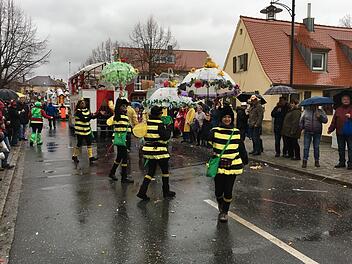 Beim Buttenheimer FaschingszugFoto: Anette Schreiber