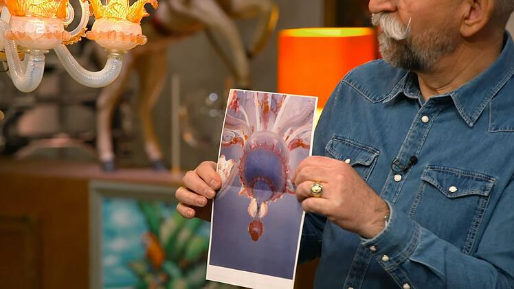 "Das Bild ist erst eine Woche alt, bevor ich es dann abmontiert habe", so der Verkäufer. Horst Lichter fragte noch mal genau nach: "Und du hast es zu Hause vergessen?" Das bestätigte Maurice.