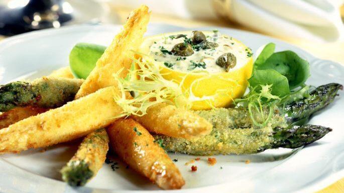 Spargel in Parmesankruste Foto: Rossmeier