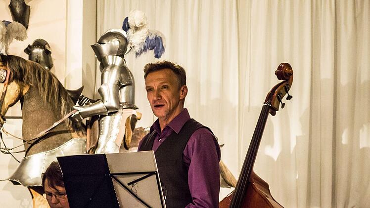 "Zum Sterben schön": Impressionen von einem Abend mit Kunst und Musik in der Großen Hofstube der Veste CoburgFoto: Jochen Berger