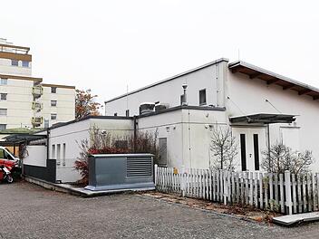 Die beiden vorderen Hanghäuser neben dem Katharinenstift lässt die Bad Kissinger Lebenshilfe in ein zeitgemäßes Wohnheim für Menschen mit Behinderung umbauen. Sigismund von Dobschütz