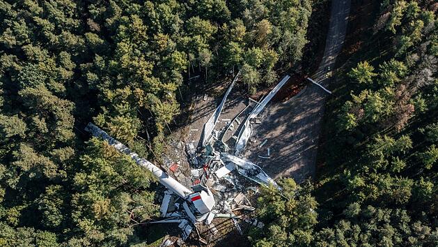 Am 29. September brach in Haltern am See ein fast 240 Meter hohes Windrad kurz nach dem Bau zusammen. Die identische Anlage der Firma Nordex ist für Fuchsstadt geplant, noch ist unklar, ob sie auch gebaut wird.