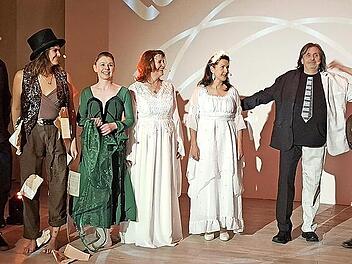 "Leuchtturm Mensch": Gala kr&ouml;nt ehrenamtliche Helden