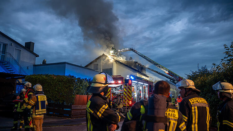 Dachstuhlbrand in Winkelhaid