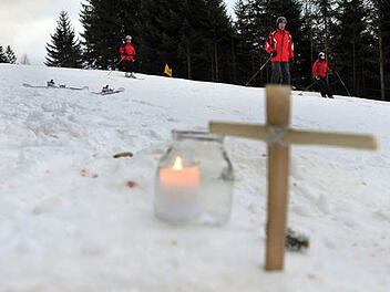 T&ouml;dlicher Skiunfall in Bayern: 56-J&auml;hrige verstorben