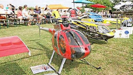 Parade der Hubschrauber  Fotos: Mathias Erlwein