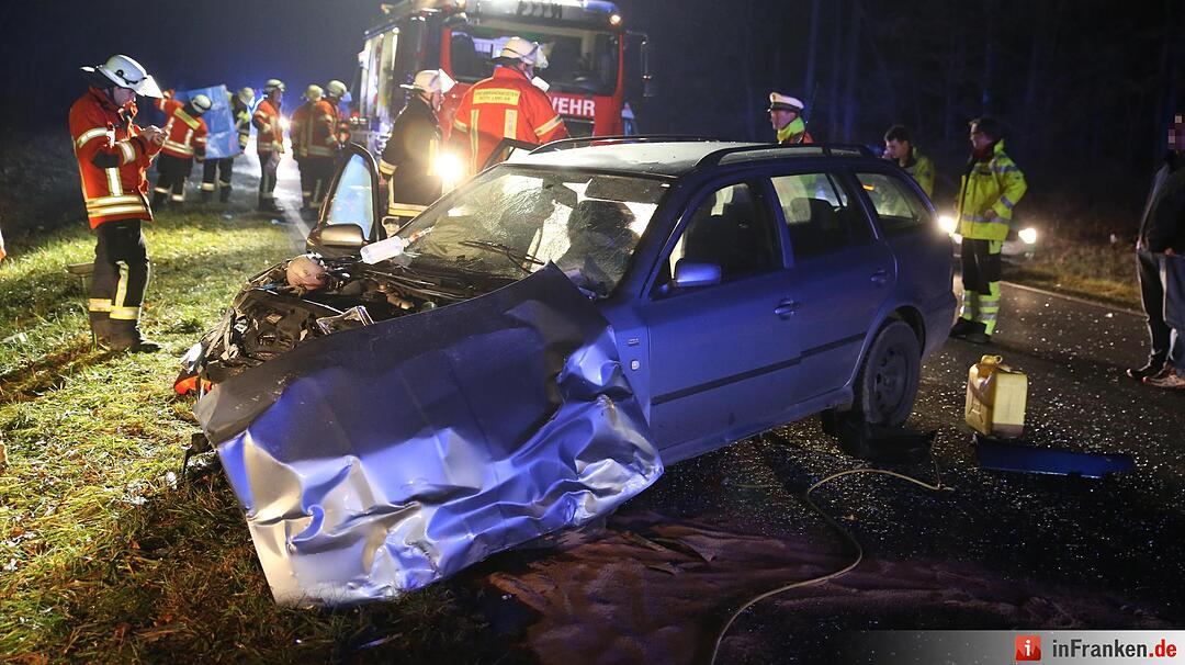 Schwerer Unfall zwischen Roth und Allersberg