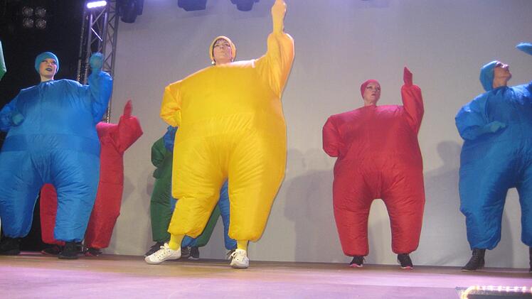 Die Nousnb&auml;rla k&auml;mpften gegen ihr Gewicht, Foto: Paul Hader