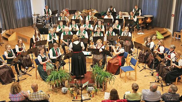 Auch die Stadtkapelle Hammelburg gestaltet die Hamulissimo-Kirchenmusiktage 2018 mit. Auf dem Programm steht am Samstag, 13. Oktober unter dem Thema "Zeitenwende" klang- und ausdrucksvolle sinfonische Blasmusik.  Foto: Monika Schramm