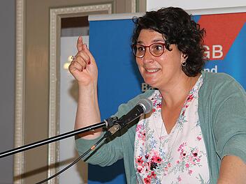 Kathrin Weidenfelder im Bayerischen Hof. Dieter Britz