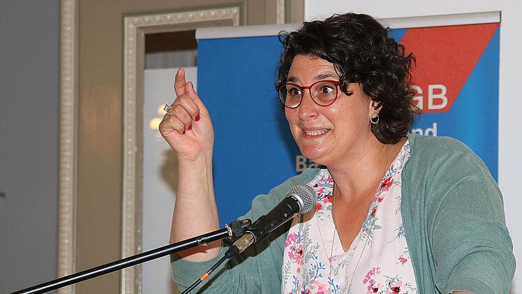 Kathrin Weidenfelder im Bayerischen Hof. Dieter Britz