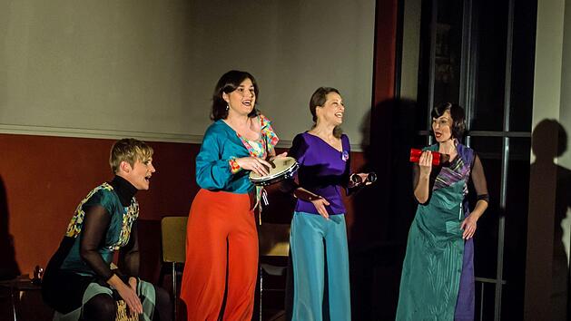 Das Vokal-Quartett Aquabella gestaltete den 100. Abend der Reihe "Cultur im Contakt" in Coburg.Foto: Jochen Berger