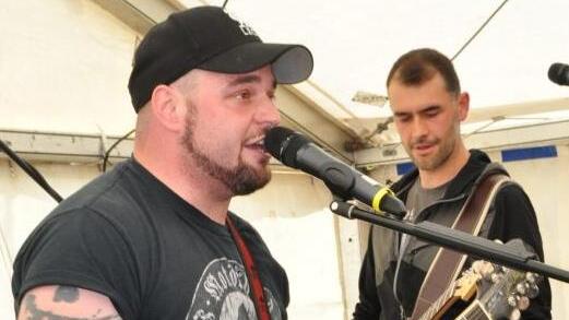 Ihren letzten Auftritt hatte die Coverrock-Band "Basic Beats".