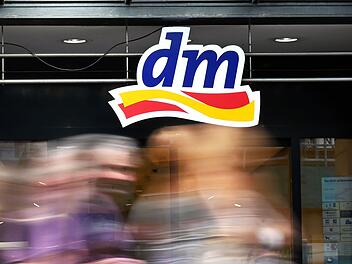 Rückruf bei dm: Klopapier könnte mit Keimen verseucht sein