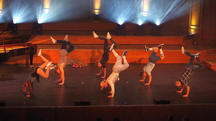 Die DDC Breakdancer aus Schweinfurt gaben 150 Prozent bei ihrer Show "Breakin' Mozart".